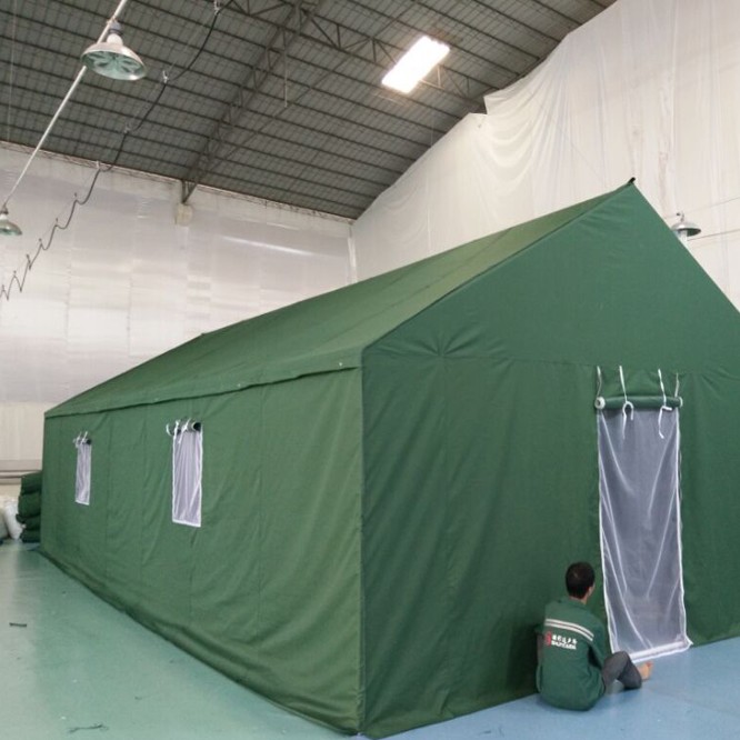 Hospital tent